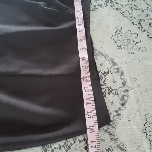 Andrea Quinn Long Brown Skirt Size 9 - Picture 5 of 7